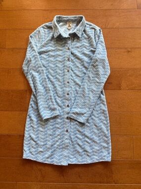 Chevron-Textured Light Blue Button-Front Long Sleeve Dress